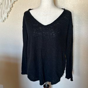 Urban Outfitters Women's Relaxed Long Sleeve Shirt Size M